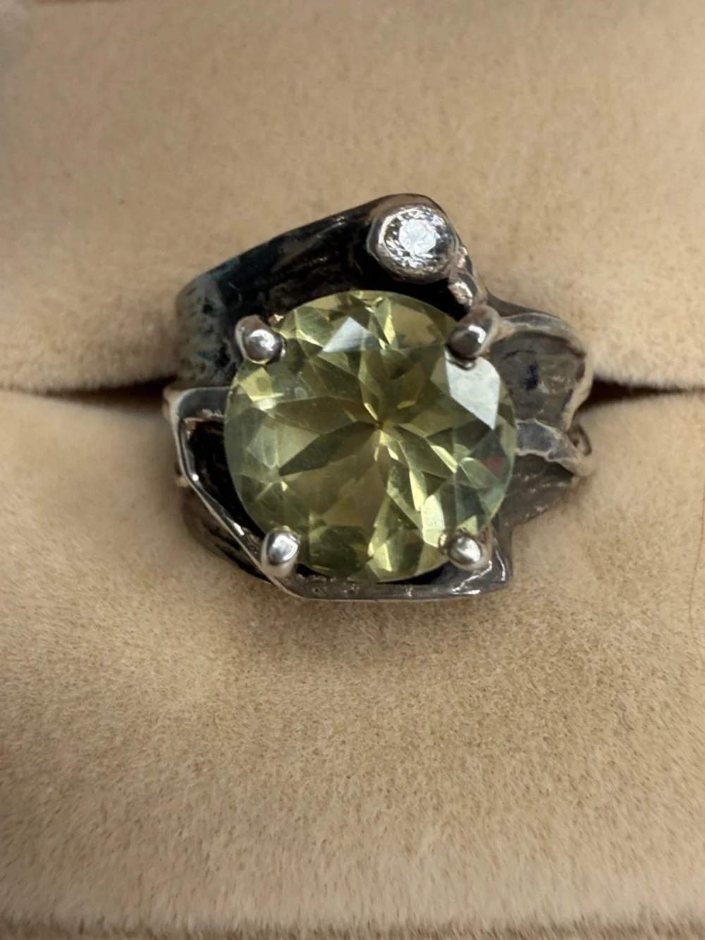 925 Sterling Silver Topaz and diamond ring